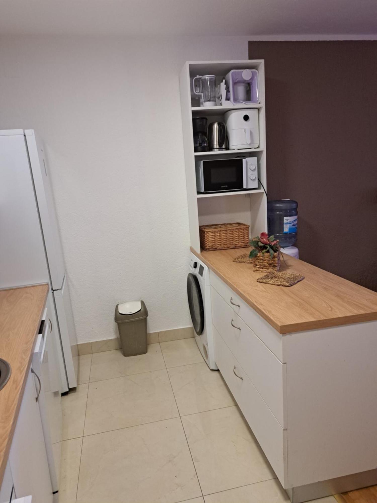 Apartment M&M セニ エクステリア 写真